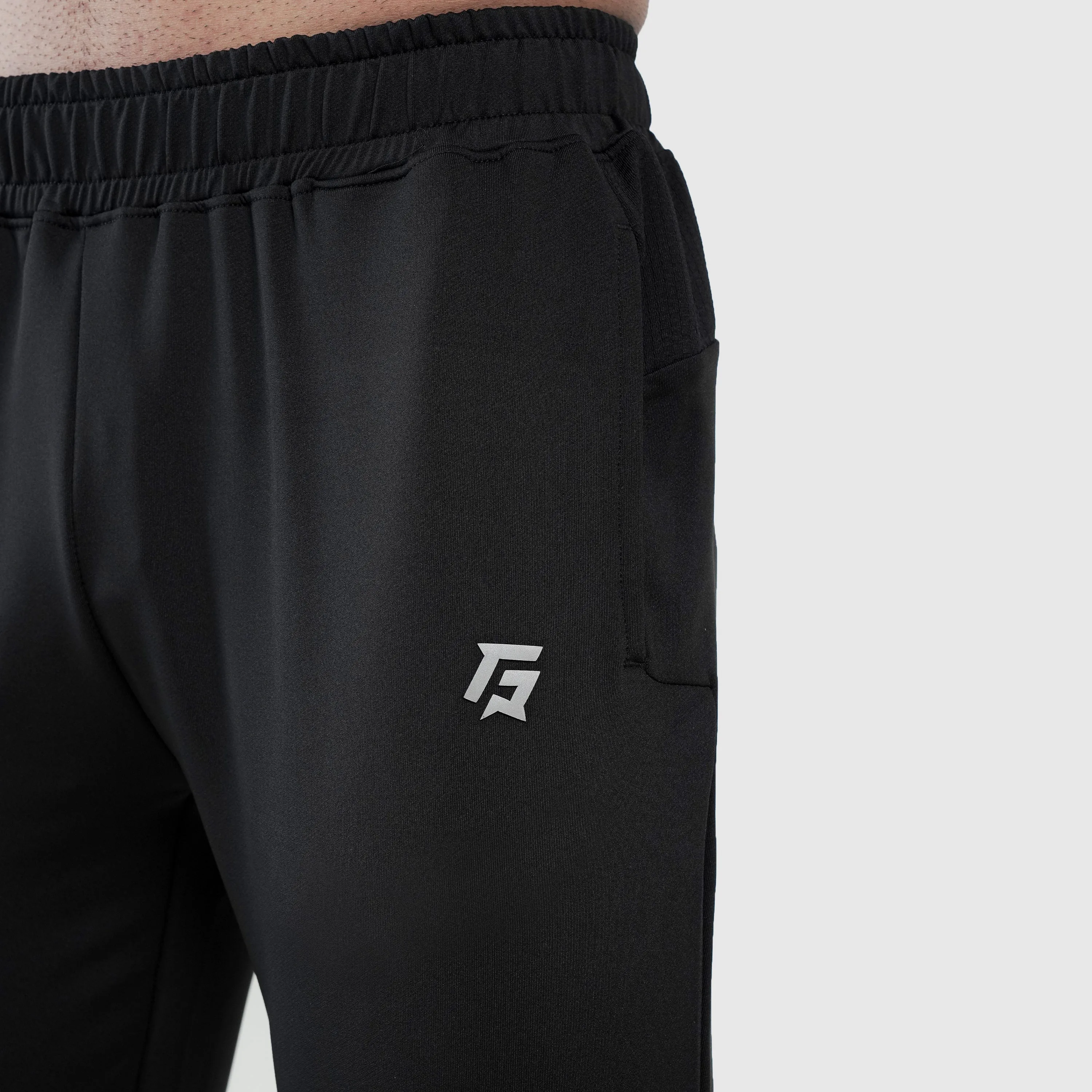 002 Pro Fit Trousers (Black)