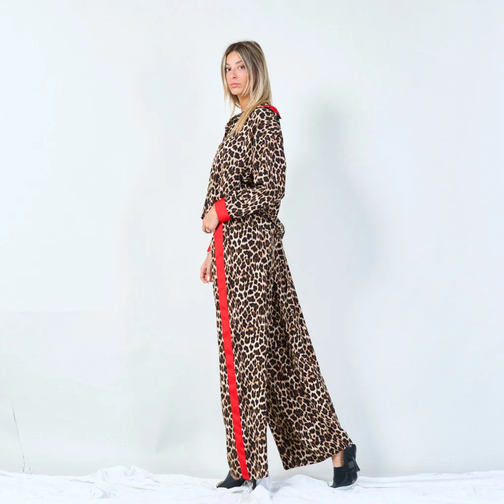 Animal print lounge set with contrast trim wholesale