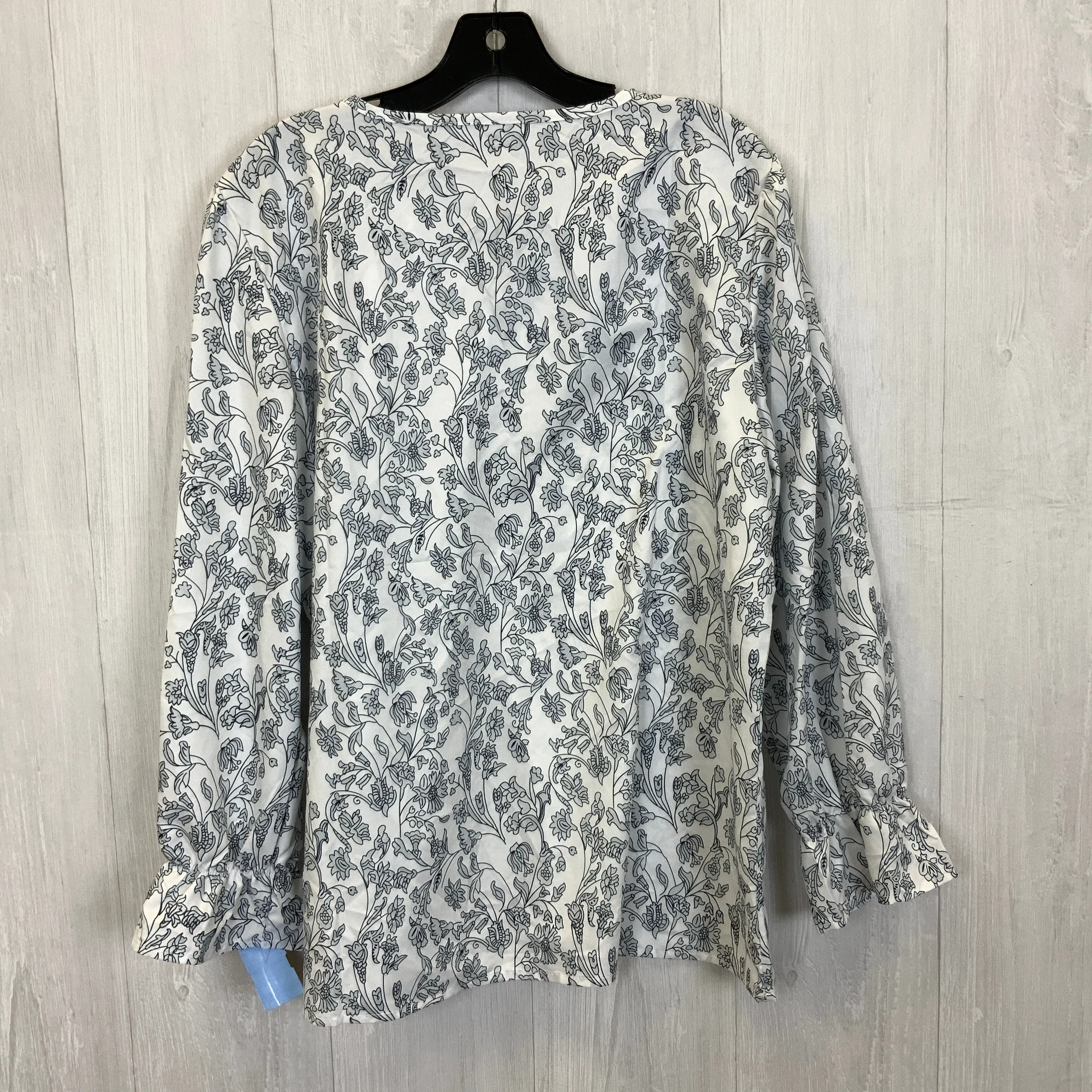 Blouse Long Sleeve By Clothes Mentor  Size: 1x