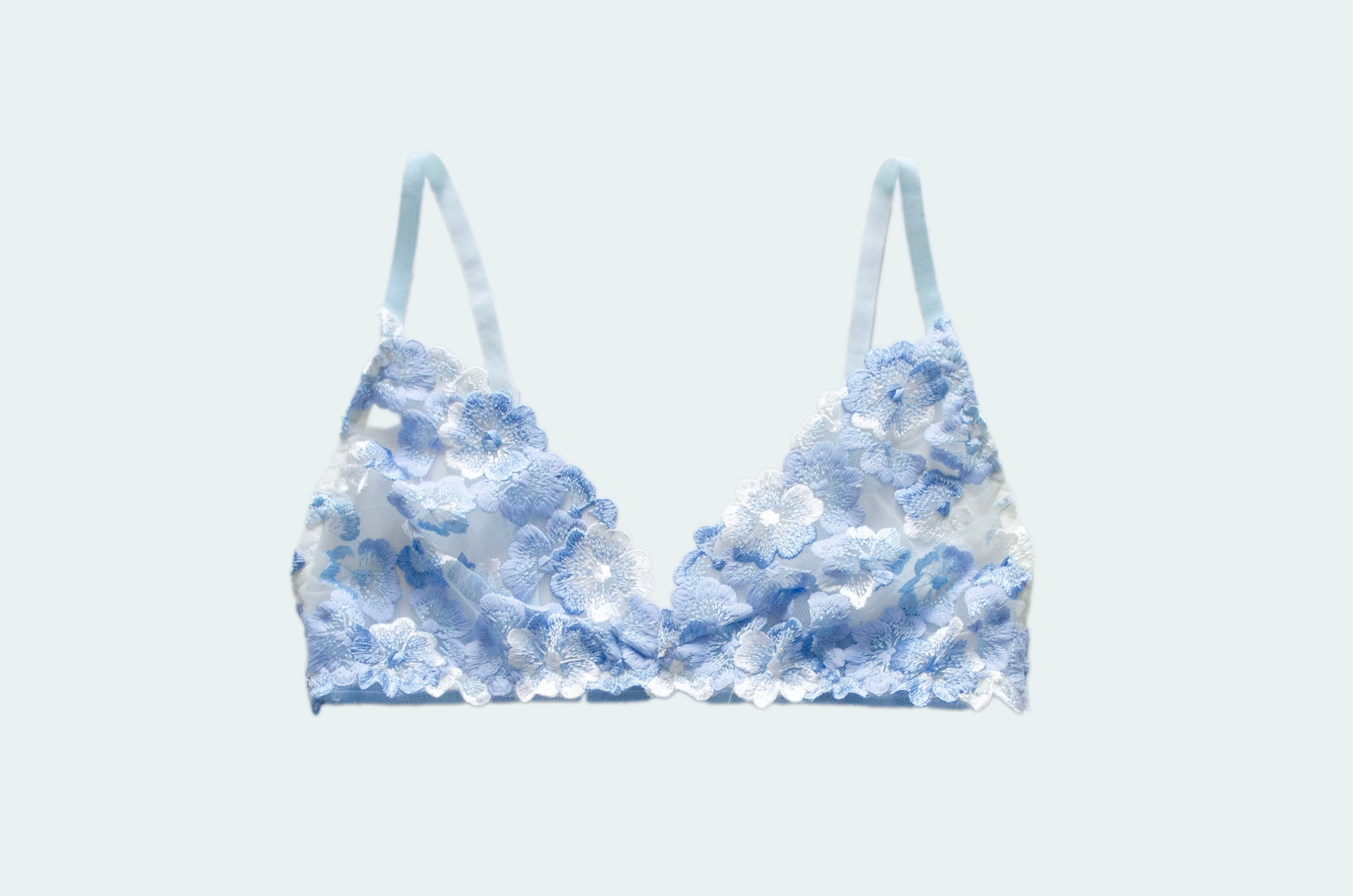 Bluebell Embroidered Lace Set