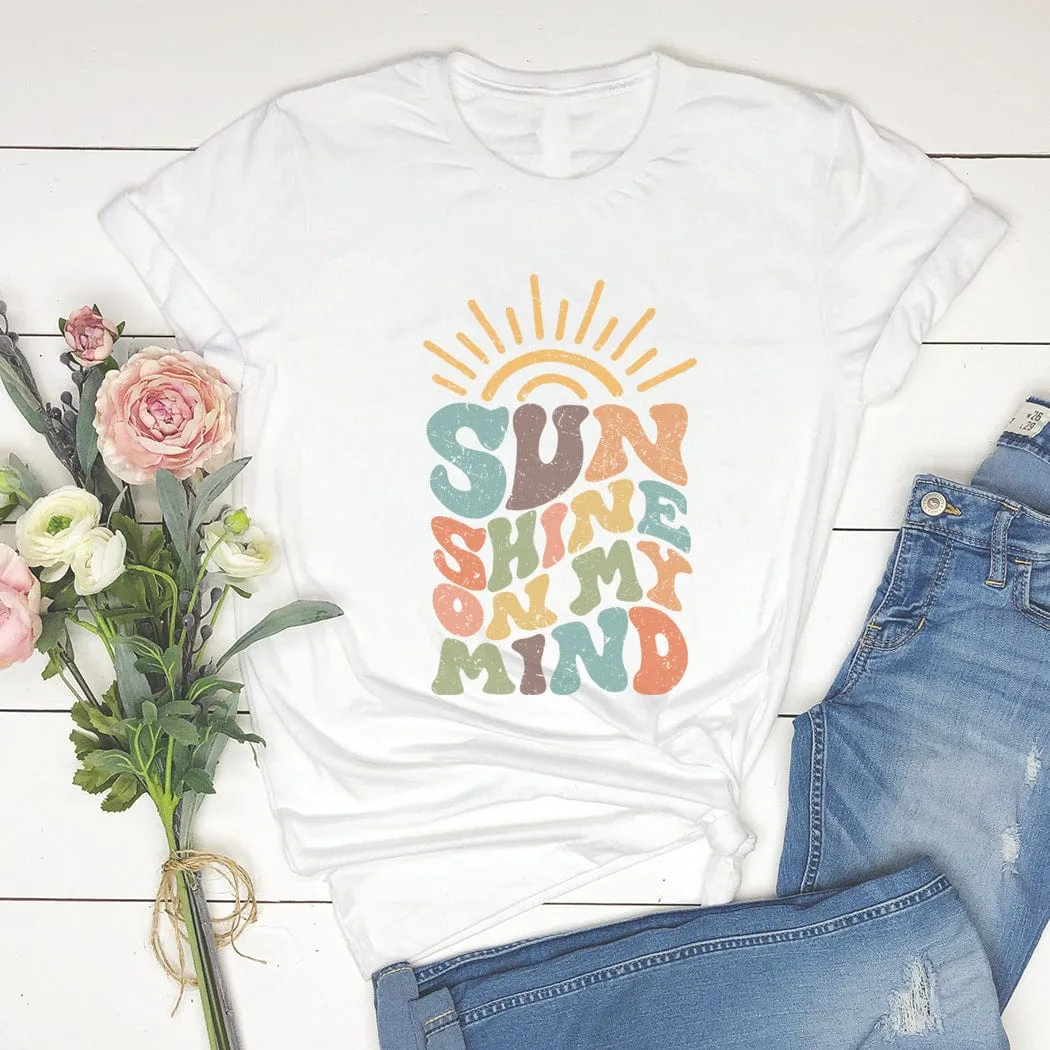 Distressed Sunshine On My Mind Graphic T-Shirt - SU158