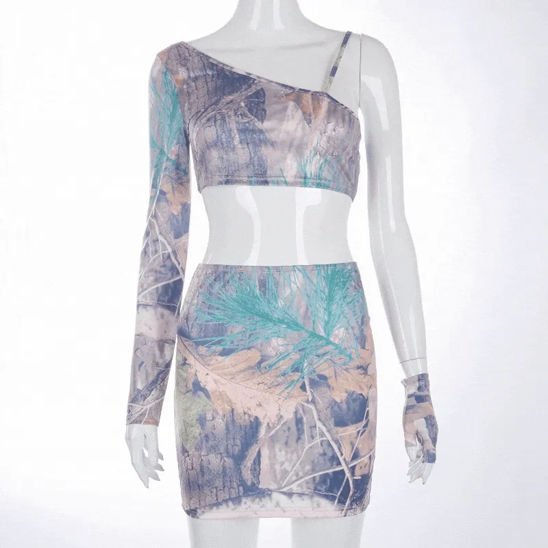 Leaf print One Shoulder Long Sleeve Crop Top And Skirt Gloved Set