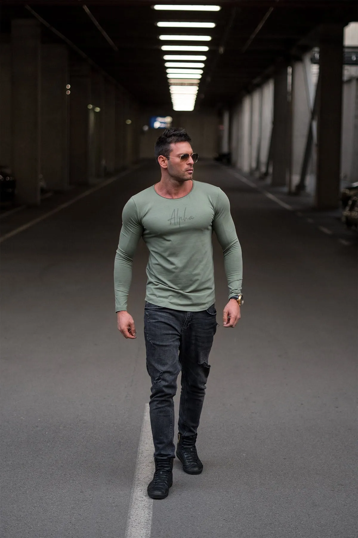 Mens Long Sleeve T-shirt "Alpha" MD948 L